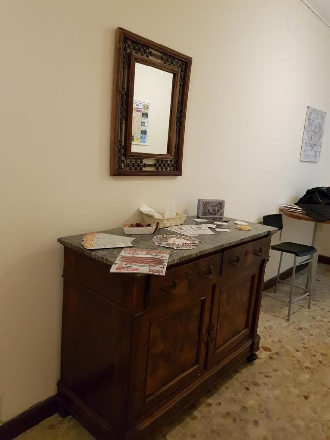 Room&Breakfast Santa Maria Reggio Emilia Exterior foto